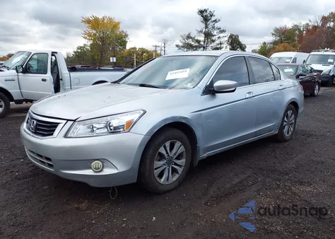 2008 Honda Accord 2.4 Lx z USA, uszkodzony, nr VIN 1HGCP26368A109933